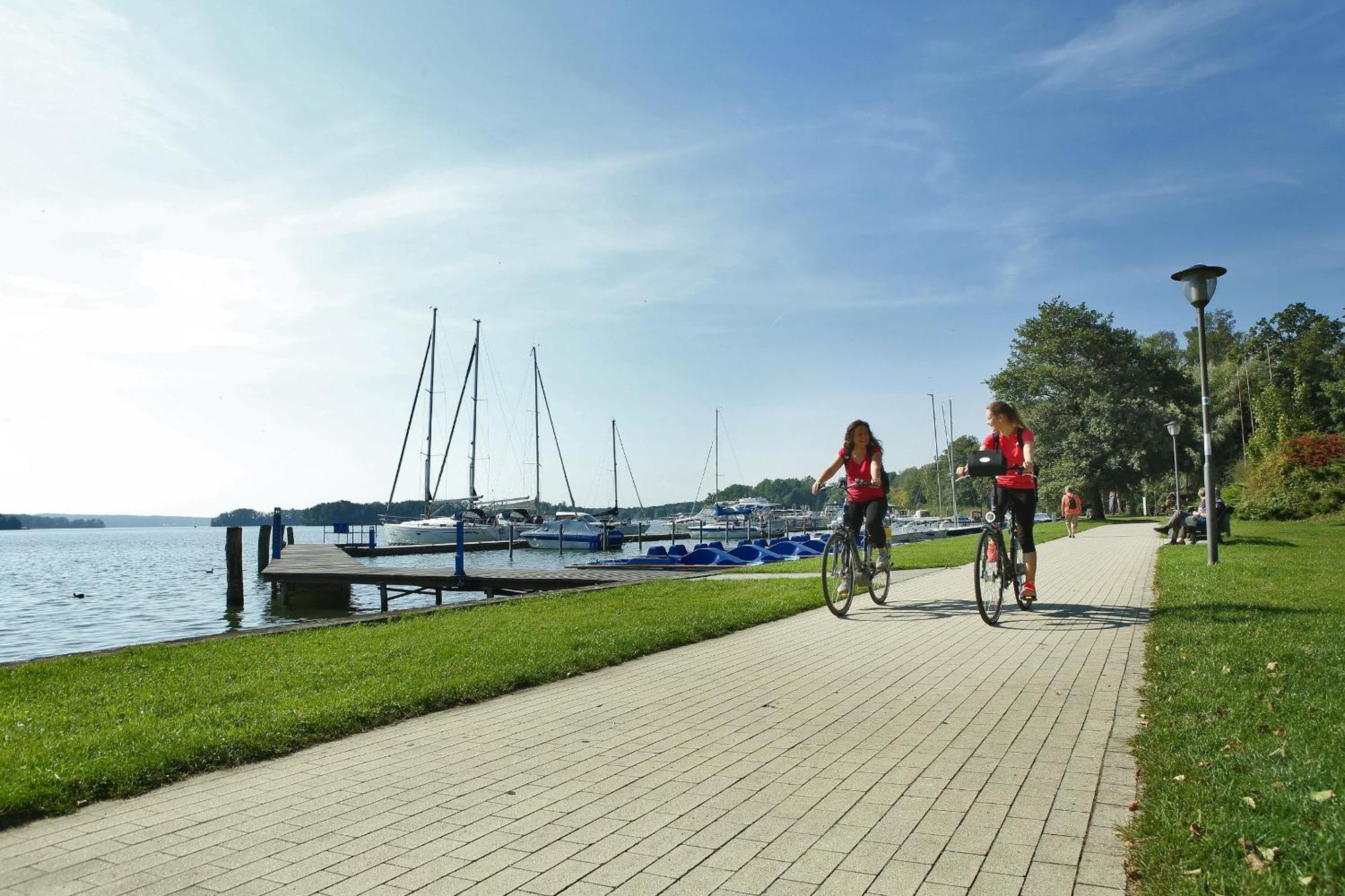 K14 - Am Kurpark - Therme